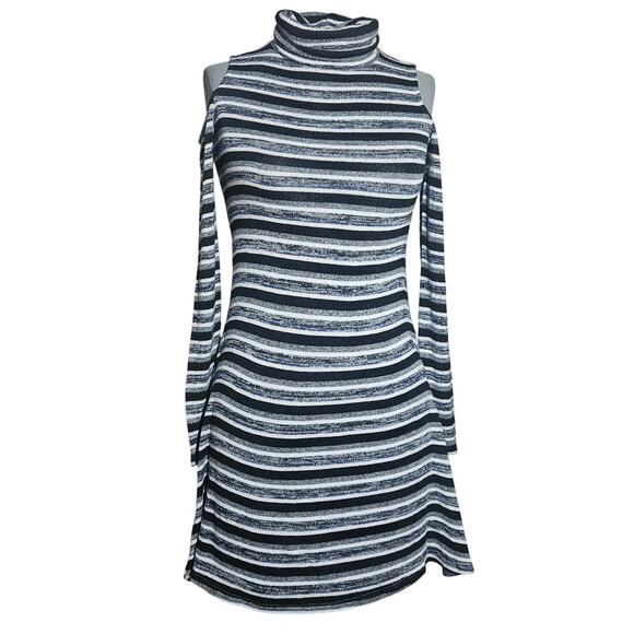 Open Shoulder Lightweight Knit Dress Size XXS - Picture 1 of 5